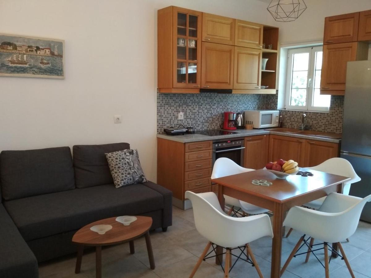 Theofilos Apartment Sitia  Exterior photo